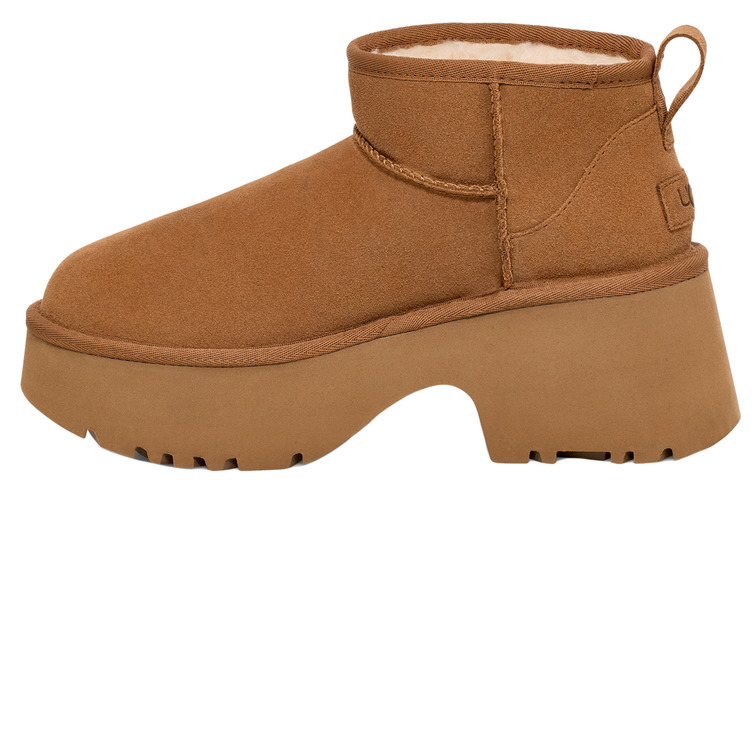 BOTA CON PLATAFORMA MUJER UGG CLASSIC ULTRA MINI NEW HEIGHTS