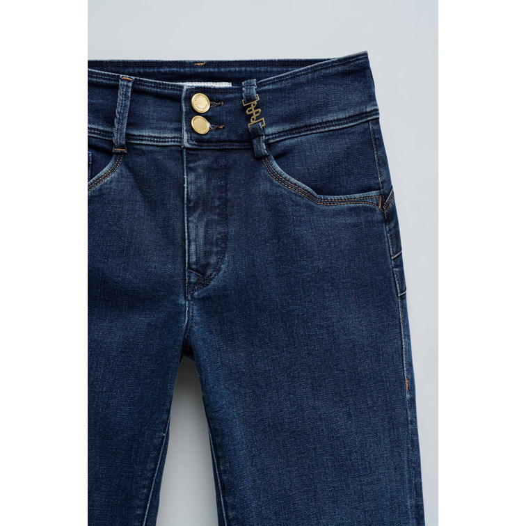 VAQUERO MUJER SALSA JEANS RECTO EFECTO PUSH IN