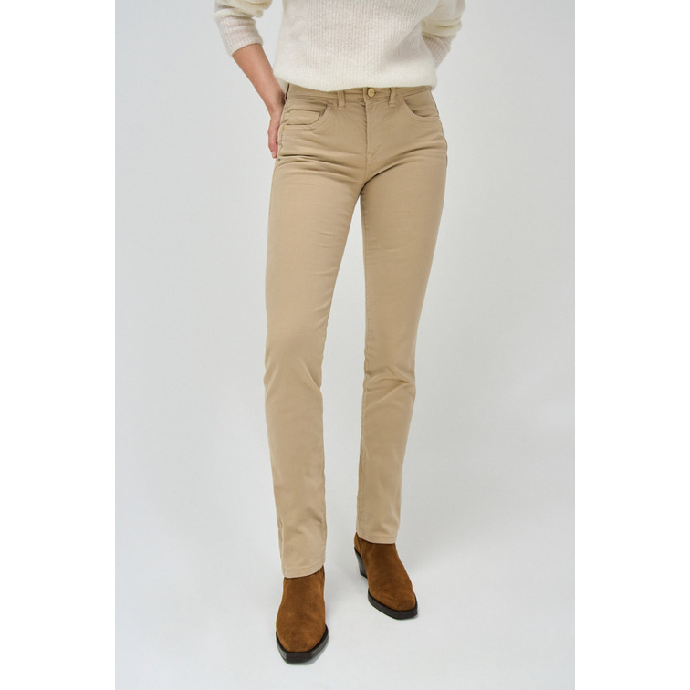 VAQUERO BEIGE MUJER SALSA JEANS SLIM EFECTO PUSH IN