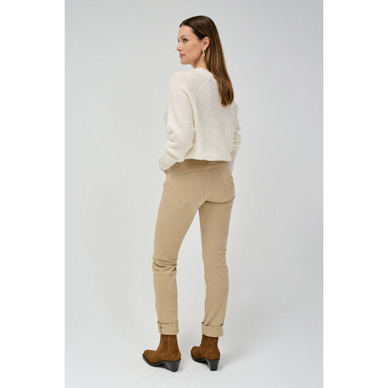 VAQUERO BEIGE MUJER SALSA JEANS SLIM EFECTO PUSH IN