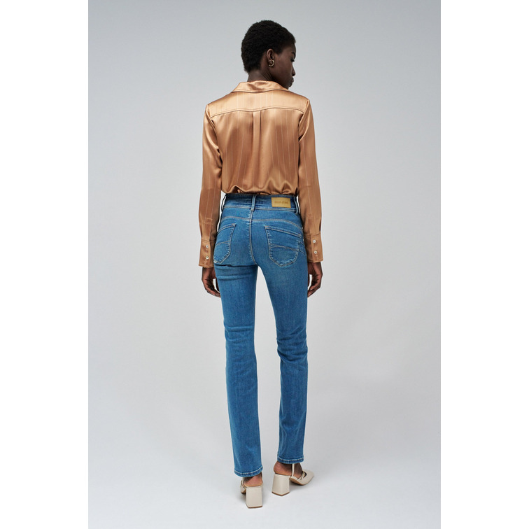 VAQUERO SLIM MUJER SALSA JEANS SECRET TIRO MEDIO EFECTO PUSH IN