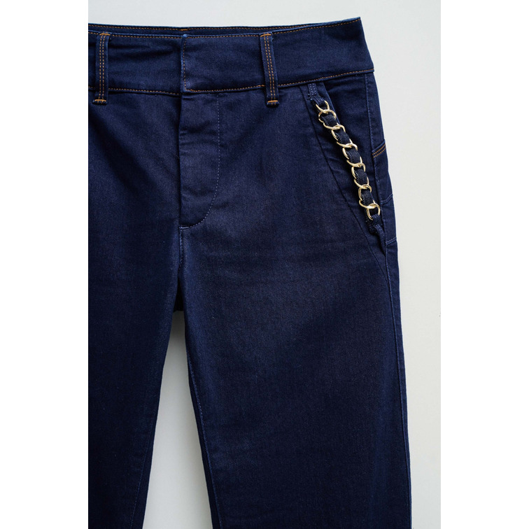 CHINO ACAMPANADO MUJER SALSA JEANS EFECTO PUSH IN DETALLE CADENAS