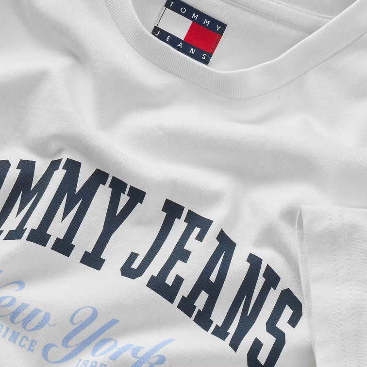 CAMISETA VARSITY HOMBRE TOMMY JEANS FIT SLIM