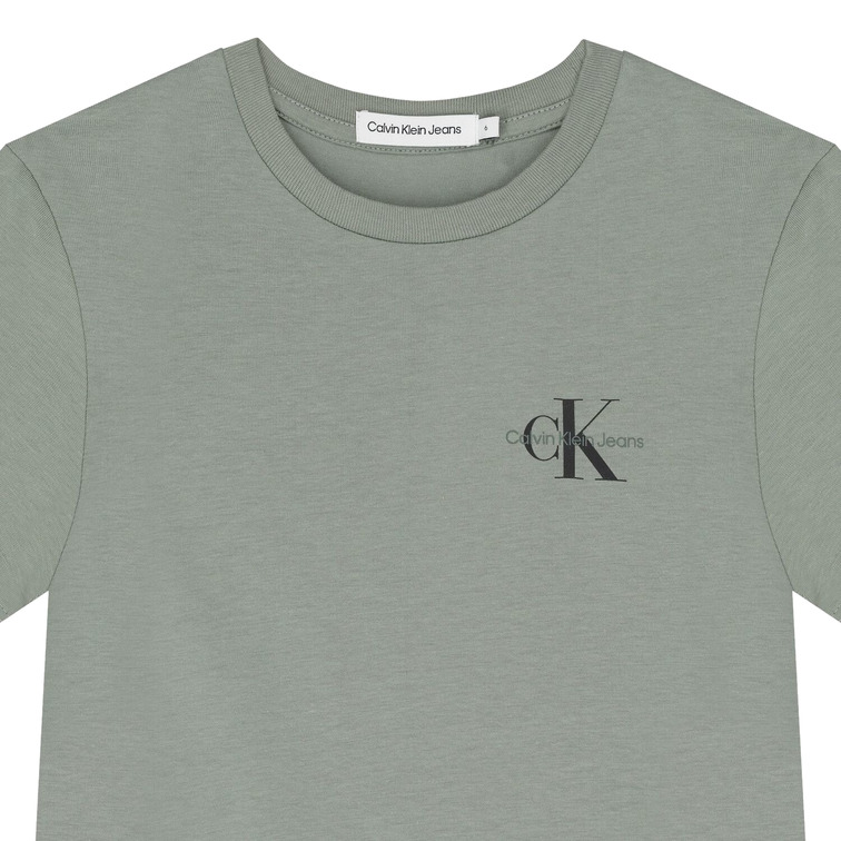 CAMISETA INFANTIL CALVIN KLEIN CON LOGO