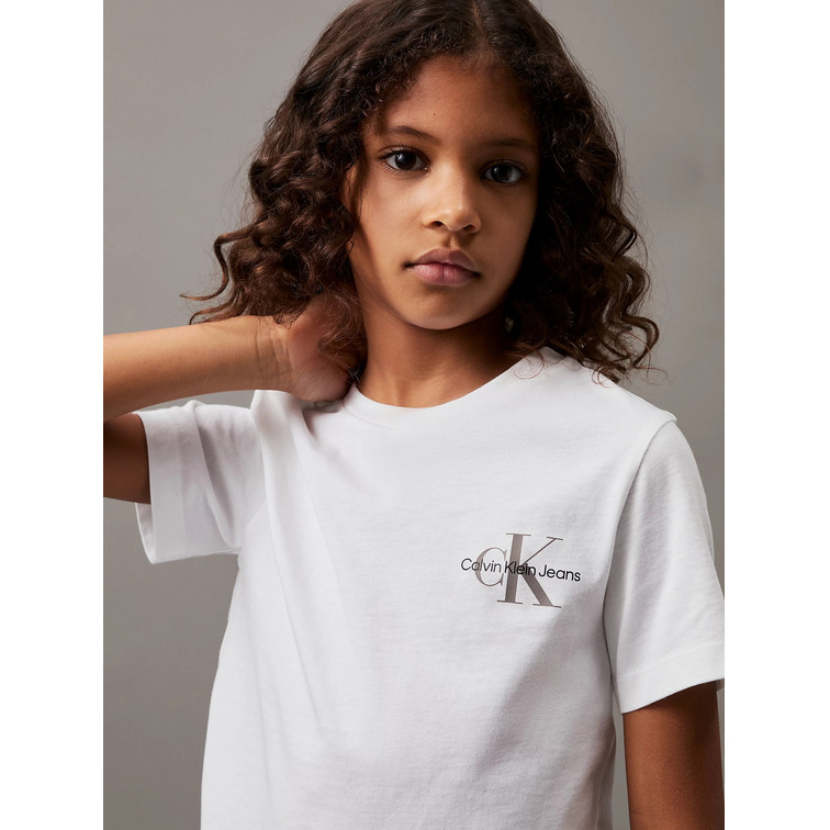 CAMISETA INFANTIL CALVIN KLEIN CON LOGO