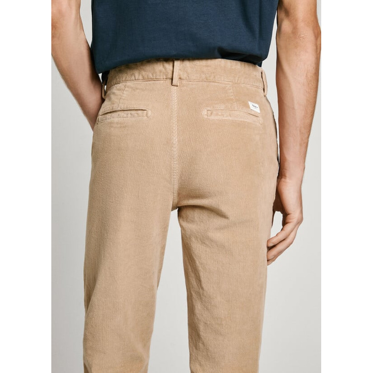 PANTALÓN DE PANA HOMBRE PEPE JEANS TIPO CHINO FIT SLIM