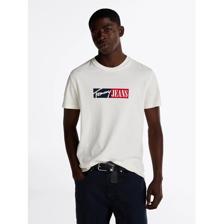 CAMISETA HOMBRE TOMMY JEANS LOGO DISTINTIVO FIT SLIM