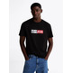 CAMISETA HOMBRE TOMMY JEANS LOGO DISTINTIVO FIT SLIM